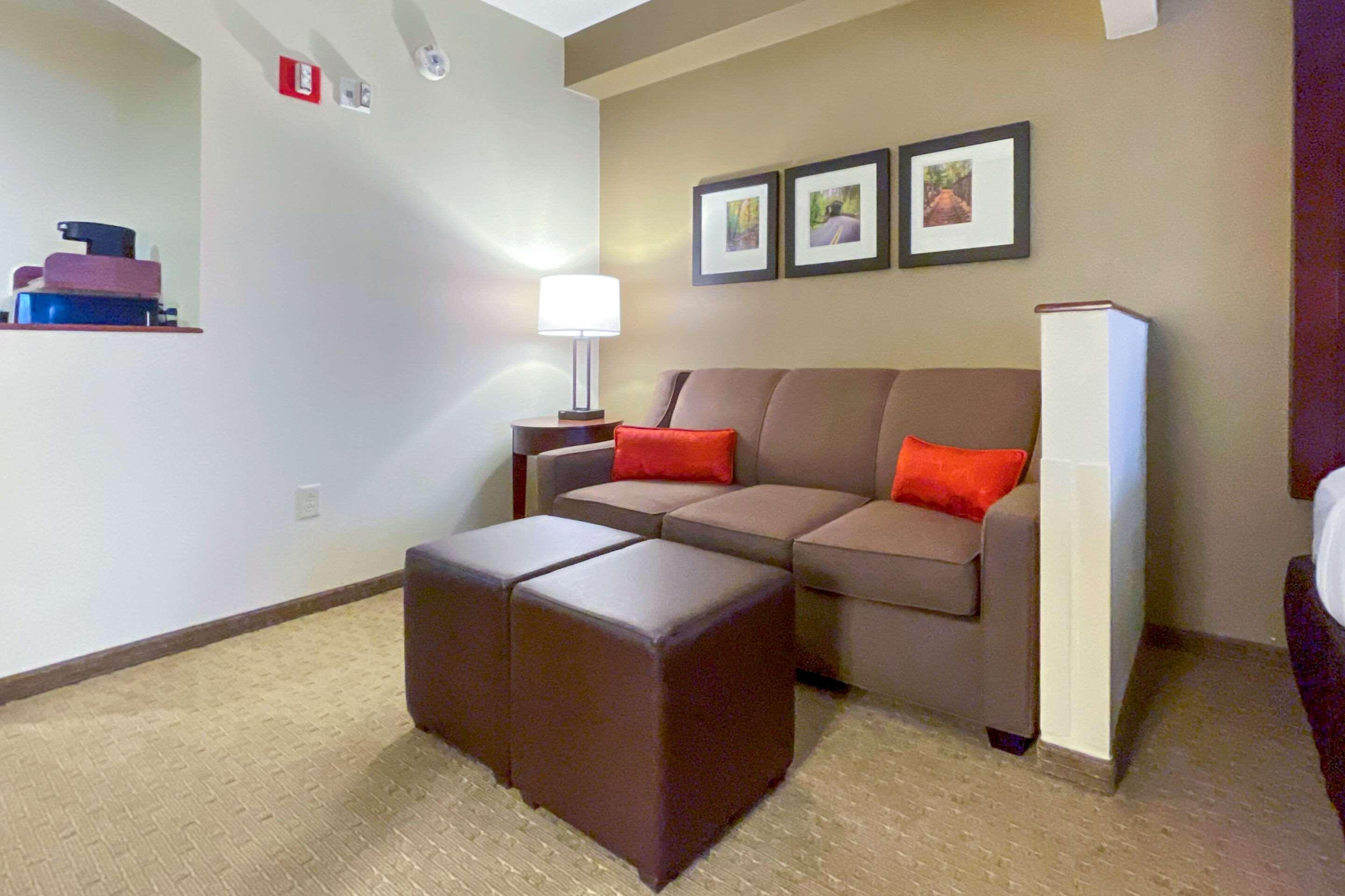 Comfort Suites Near Penn State - State College, Pa Bagian luar foto