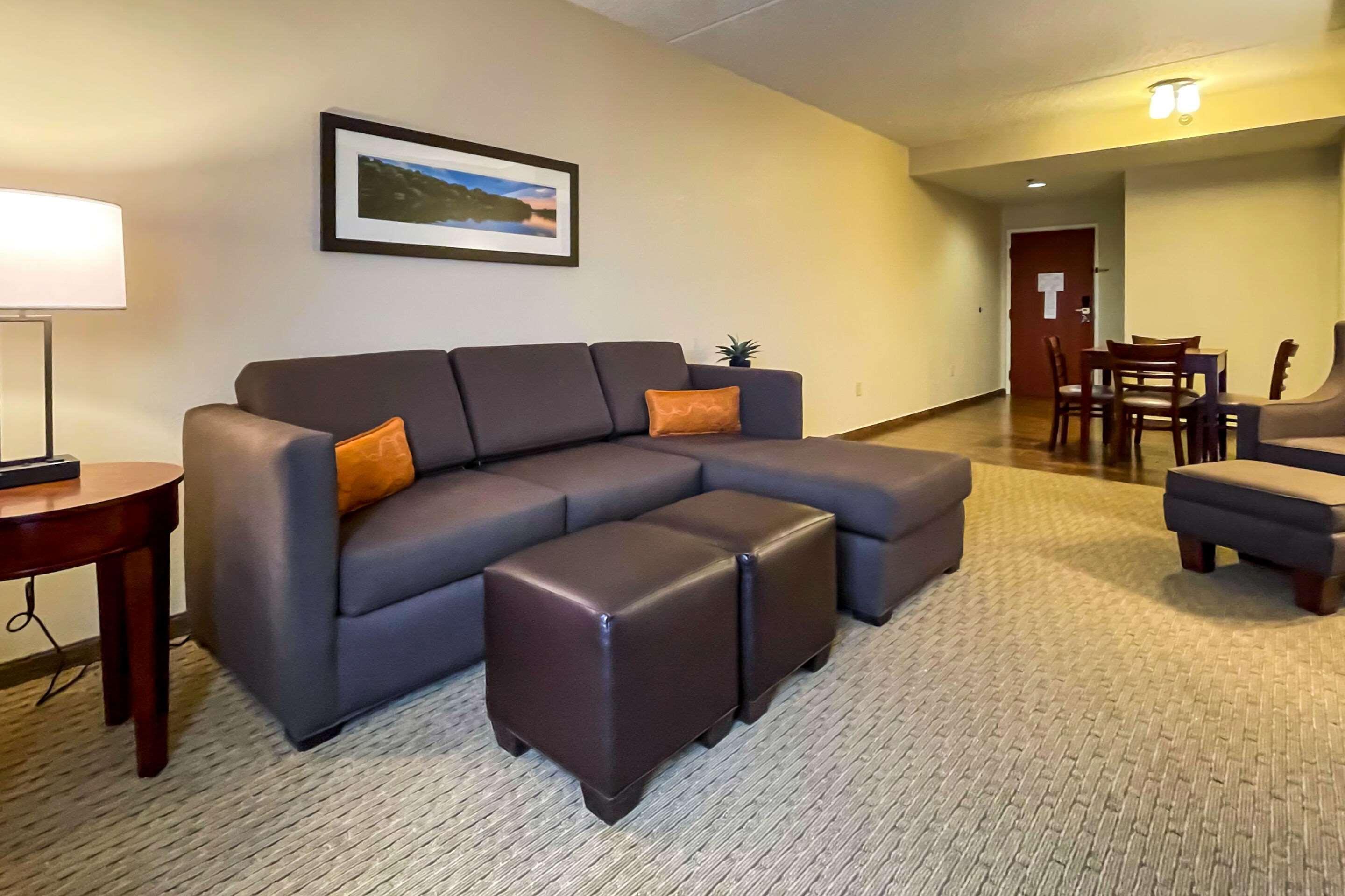 Comfort Suites Near Penn State - State College, Pa Bagian luar foto