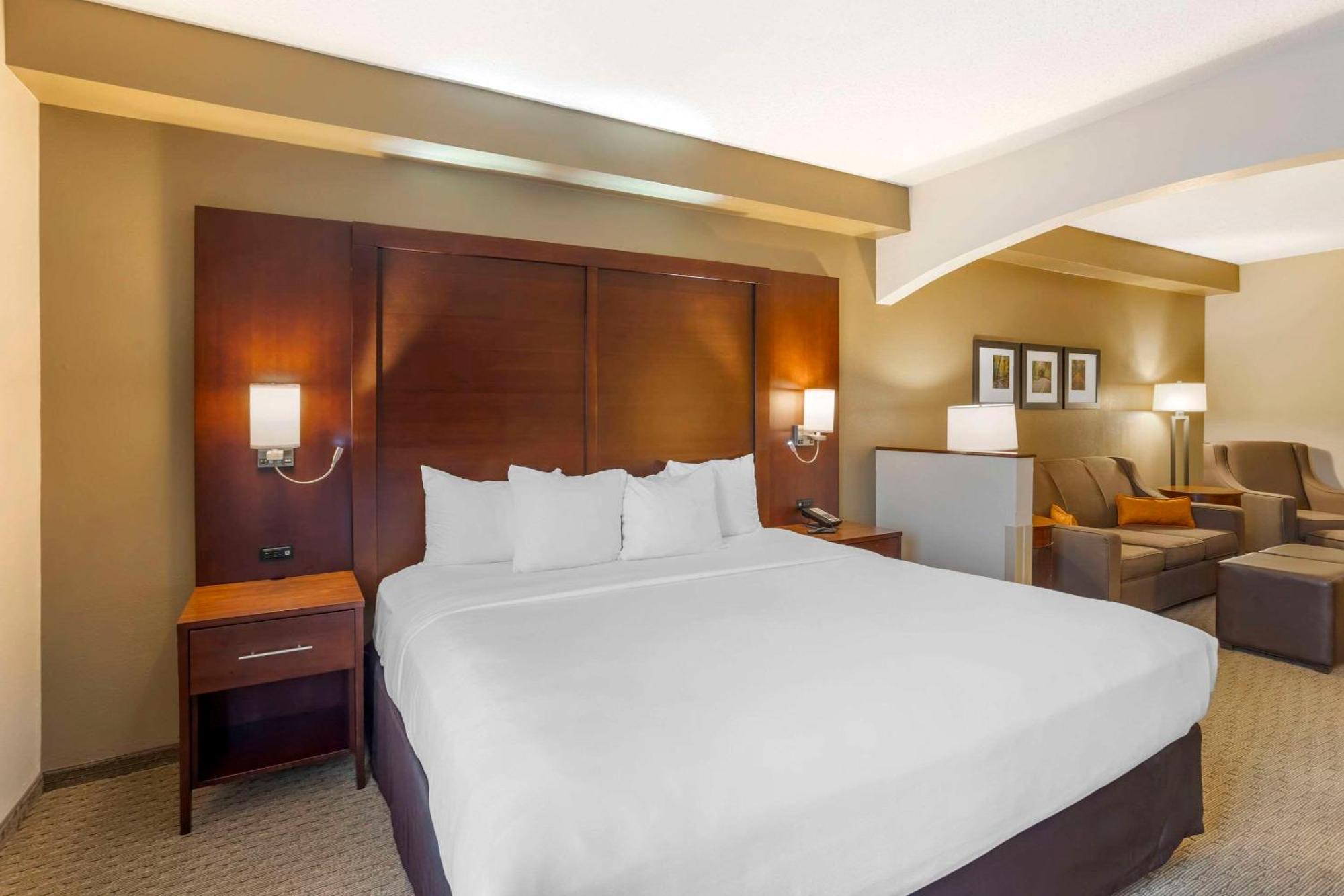 Comfort Suites Near Penn State - State College, Pa Bagian luar foto