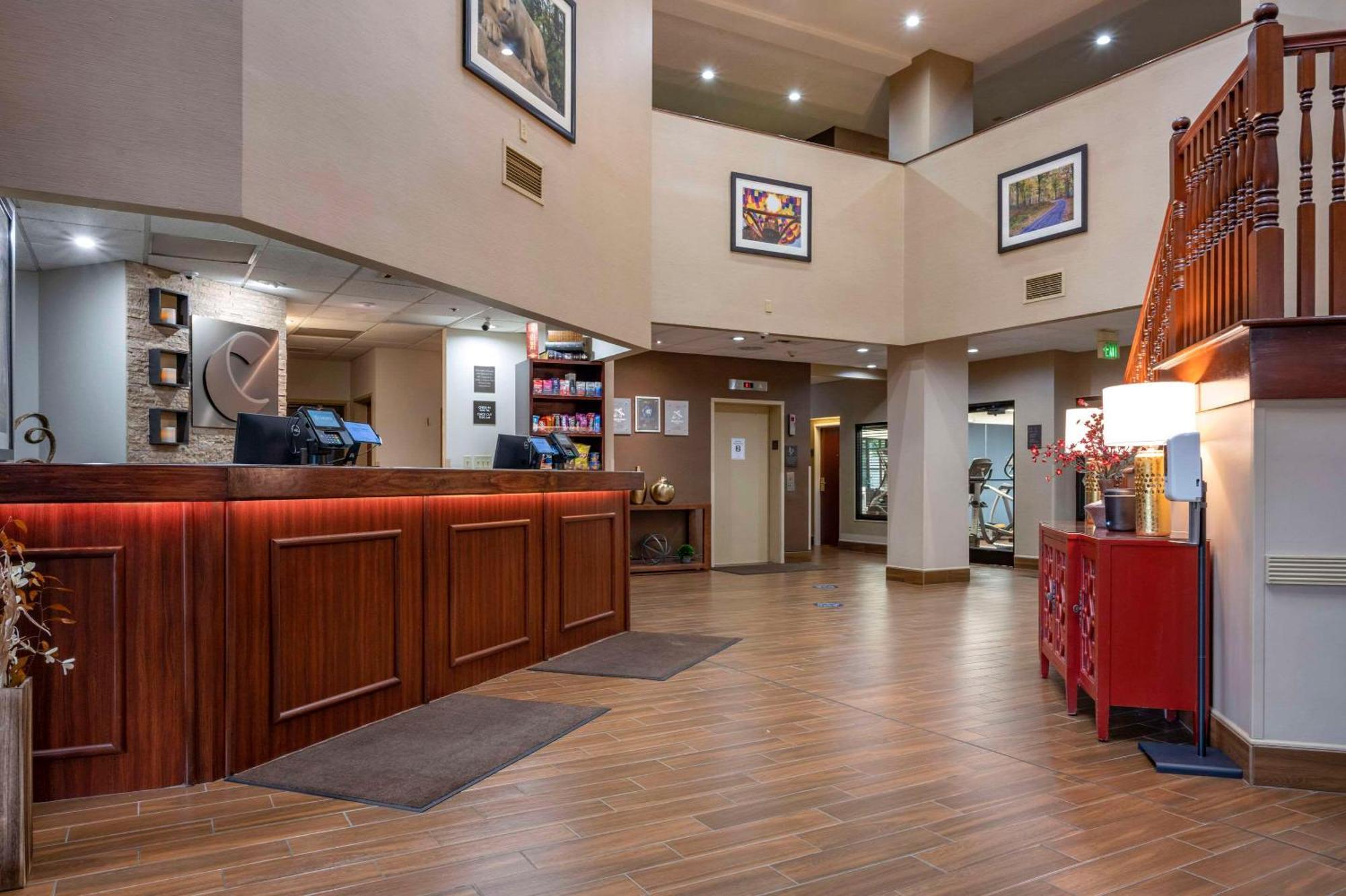 Comfort Suites Near Penn State - State College, Pa Bagian luar foto